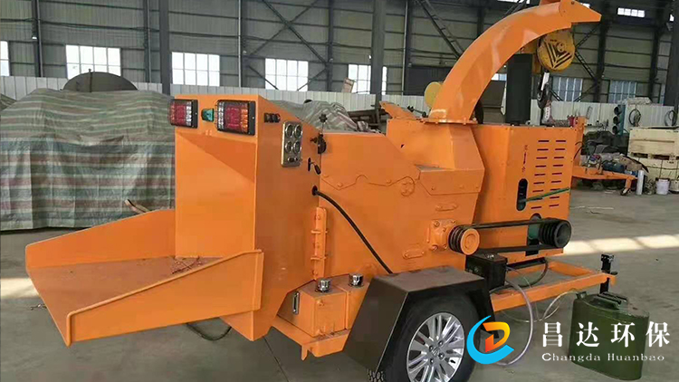 hc6130樹（shù）枝粉碎機（jī）5.jpg